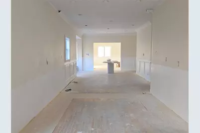 85 Smith Road, Ridge, NY 11961 - Photo 9