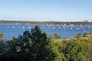 17-85 215th St, Bayside, NY 11360 - Photo 25