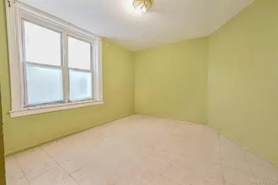 1216 30th Drive, Astoria, NY 11102 - Photo 19