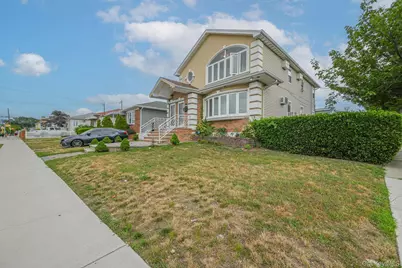 225-15 147 Avenue, Rosedale, NY 11413 - Photo 3