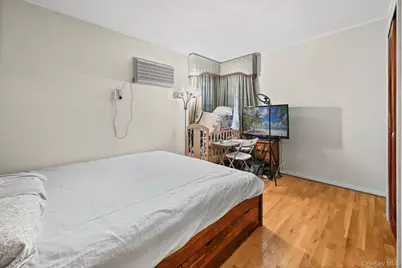 225-15 147 Avenue, Rosedale, NY 11413 - Photo 15