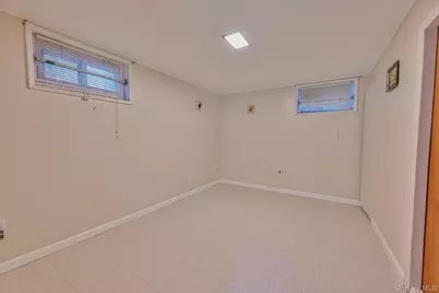 225-15 147 Avenue, Rosedale, NY 11413 - Photo 21