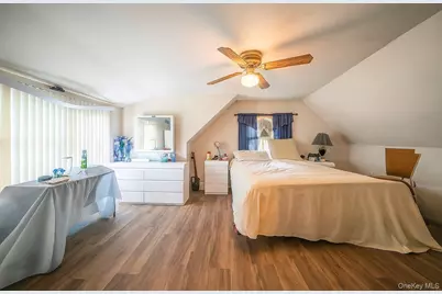 14 Arcadia Drive, Dix Hills, NY 11746 - Photo 15