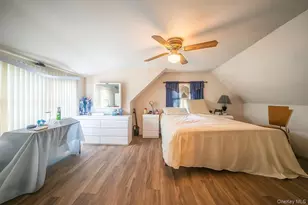 14 Arcadia Dr, Dix Hills, NY 11746 - Photo 15