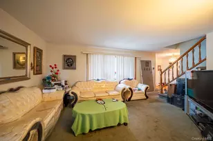 14 Arcadia Dr, Dix Hills, NY 11746 - Photo 7