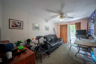 14 Arcadia Dr, Dix Hills, NY 11746 - Photo 9