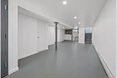 95-22 75 Street, Ozone Park, NY 11416 - Photo 17