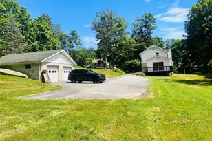 12 Old Turnpike Rd, Bloomingburg, NY 12721 - Photo 5