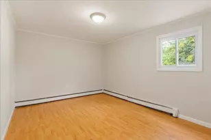 97 Lombardy Dr, Shirley, NY 11967 - Photo 9