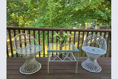 18 Cross River Road, Mount Kisco, NY 10549 - Photo 17