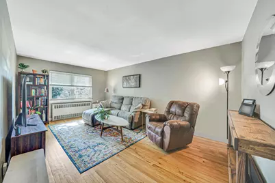 4 S Forrest Avenue #B, Rockville Centre, NY 11570 - Photo 5