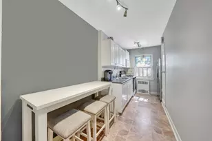 4 S Forrest Ave, Rockville Centre, NY 11570 - Photo 7