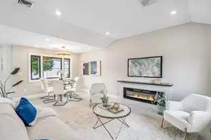 31 Kalda Ln, Plainview, NY 11803 - Photo 19