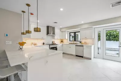 31 Kalda Lane, Plainview, NY 11803 - Photo 7