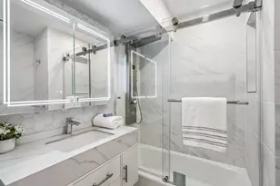 31 Kalda Ln, Plainview, NY 11803 - Photo 23