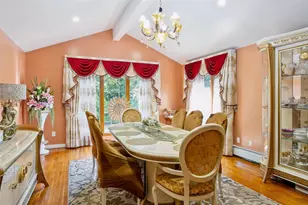 31 Morris Dr, Syosset, NY 11791 - Photo 19