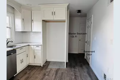 26 Fairway Lane, New York, NY 10301 - Photo 7