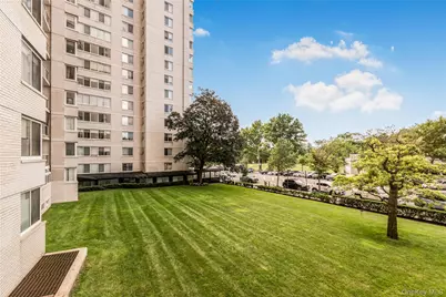 3333 Henry Hudson Parkway #2L, Bronx, NY 10463 - Photo 13