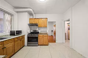 121-41 6th Ave, College Point, NY 11356 - Photo 5