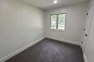 5 Poplar Ct, Miller Place, NY 11764 - Photo 11