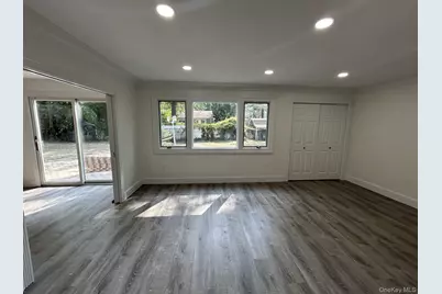 5 Poplar Court, Miller Place, NY 11764 - Photo 5