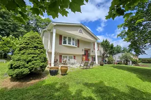 11 Rockridge Dr, Thiells, NY 10984 - Photo 3