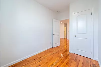2857 Lawton Avenue, Bronx, NY 10465 - Photo 17