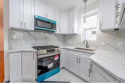 2857 Lawton Avenue, Bronx, NY 10465 - Photo 7