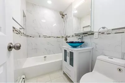 2857 Lawton Avenue, Bronx, NY 10465 - Photo 5