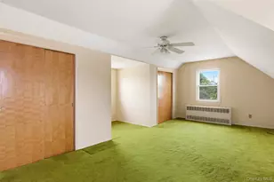 1001 N 4th St, New Hyde Park, NY 11040 - Photo 13