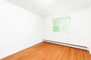 279 Mary Lou Ave, Yonkers, NY 10703 - Photo 11