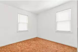 279 Mary Lou Ave, Yonkers, NY 10703 - Photo 13