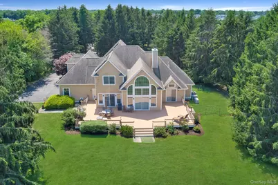 1070 Depot Lane, Cutchogue, NY 11935 - Photo 33