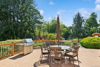 1070 Depot Lane, Cutchogue, NY 11935 - Photo 35