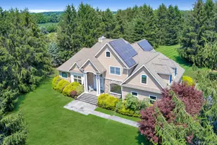 1070 Depot Ln, Cutchogue, NY 11935 - Photo 7