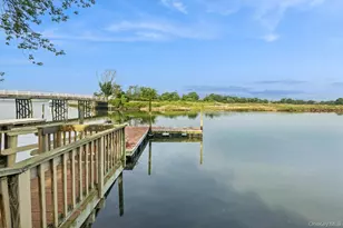 1016 Channel Dr, Hewlett, NY 11557 - Photo 27