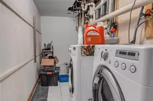 85 Robert St, Patchogue, NY 11772 - Photo 27