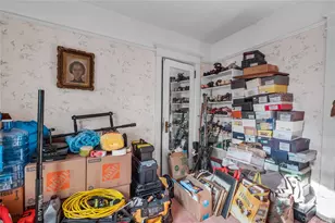 85 Robert St, Patchogue, NY 11772 - Photo 23