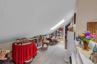 85 Robert Street, Patchogue, NY 11772 - Photo 17