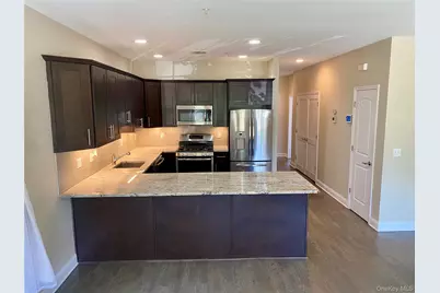 92 Millie Court, Patchogue, NY 11772 - Photo 3