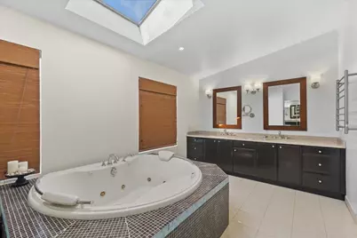 10 Morley Court, Albertson, NY 11507 - Photo 45