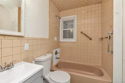 191 Litchfield Avenue, Elmont, NY 11003 - Photo 11