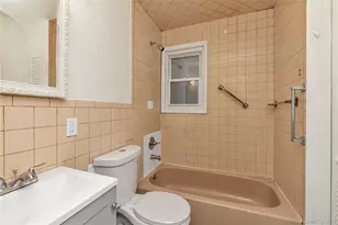 191 Litchfield Ave, Elmont, NY 11003 - Photo 11