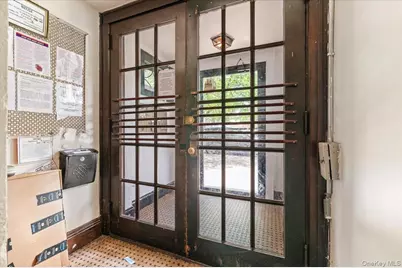 8640 123rd Street, Richmond Hill, NY 11418 - Photo 5