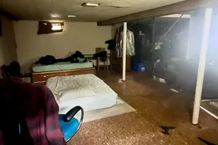 100 Maple Ln, Medford, NY 11763 - Photo 9