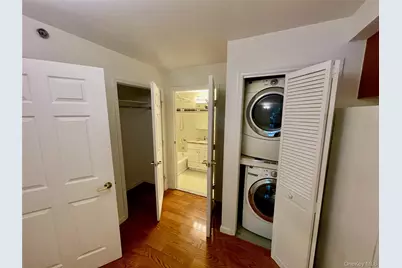 6434 Grand Central Parkway #1F, Forest Hills, NY 11375 - Photo 11