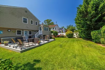 689 Allwyn Street, Baldwin, NY 11510 - Photo 5