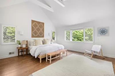 48 Douglas Court, Hampton Bays, NY 11946 - Photo 13