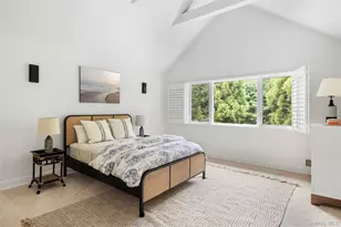 48 Douglas Ct, Hampton Bays, NY 11946 - Photo 15