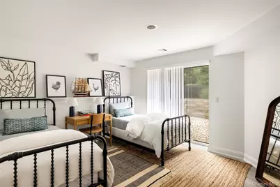 48 Douglas Court, Hampton Bays, NY 11946 - Photo 19